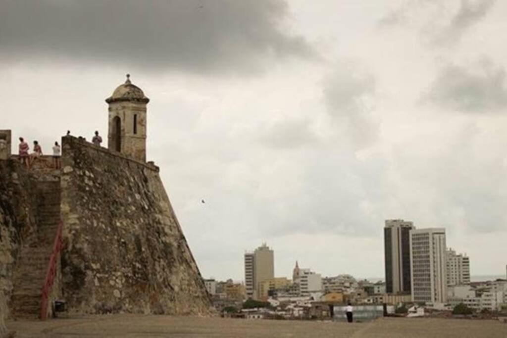 Great Location ! 4 Bedroom Home In The Heart Of Cartagena 外观 照片
